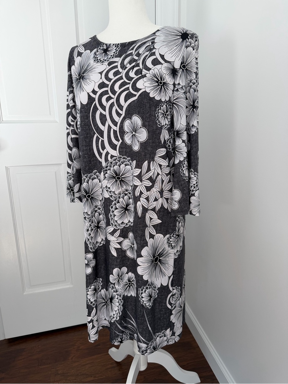 NWOT Black and White Floral Dress